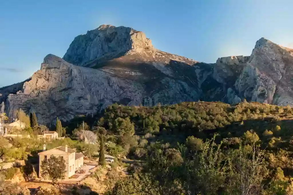 Can Elisa Boutique Guesthouse y Glamping Tàrbena, Costa Blanca, Spain