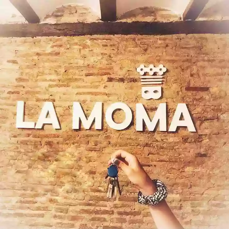 La Moma Apartments