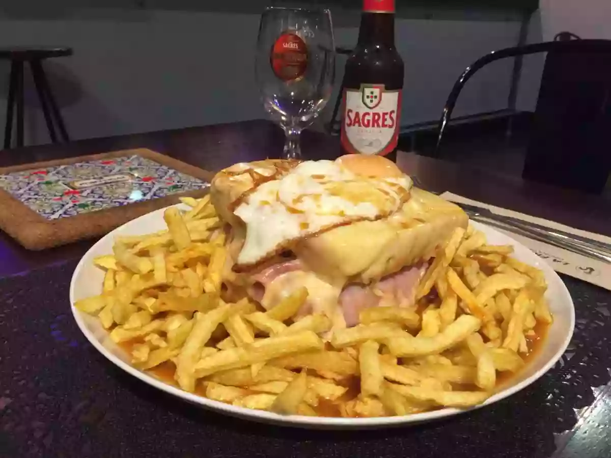 La Francesinha Cocina Típica Portuguesa