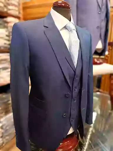 TRAJES MARTÍNEZ-PEÑALVER