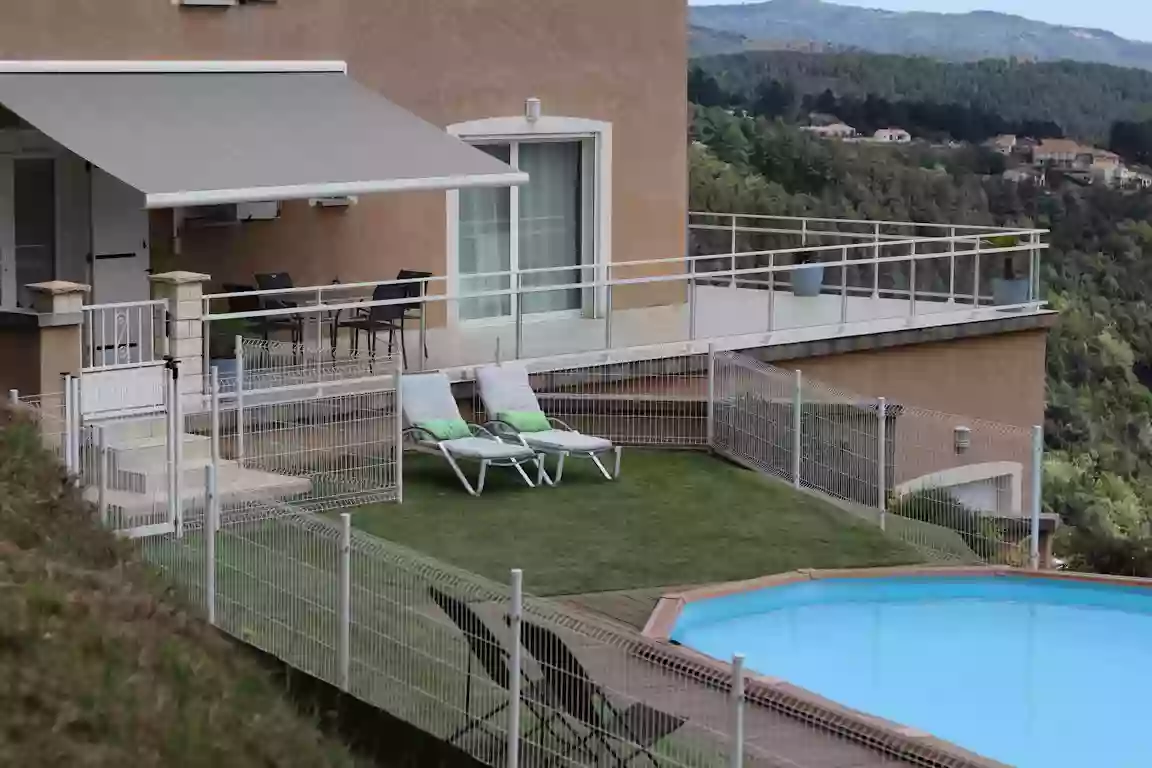 Les Clos De La Vigne : chambre d'hôtes avec piscine, proche Gorges de l'Ardèche, centre thermale, Ardèche