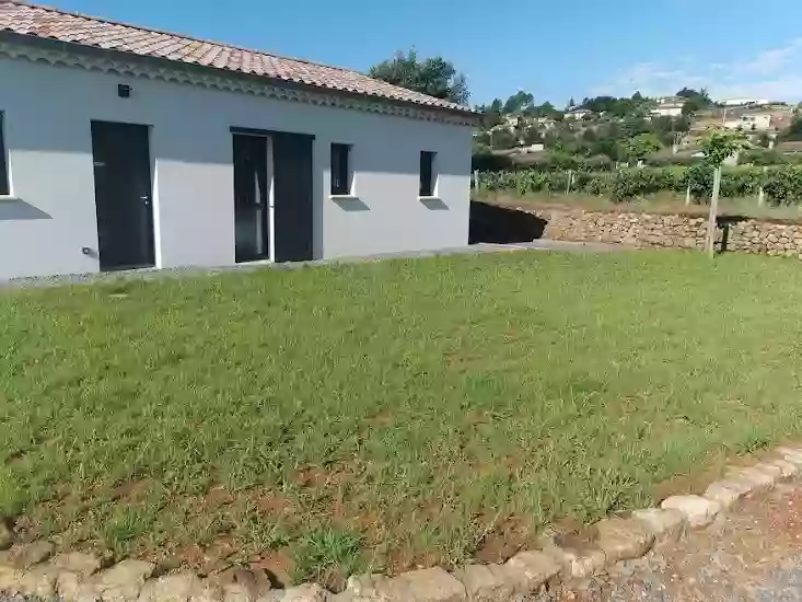 Les Maisons dans les Vignes