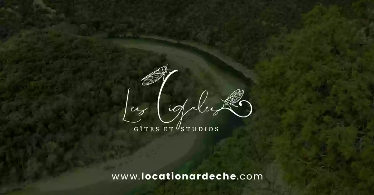 Location Ardèche Gites Les Cigales : Gîtes et studios, piscine partagée, idéal réunion de famille, Ardèche