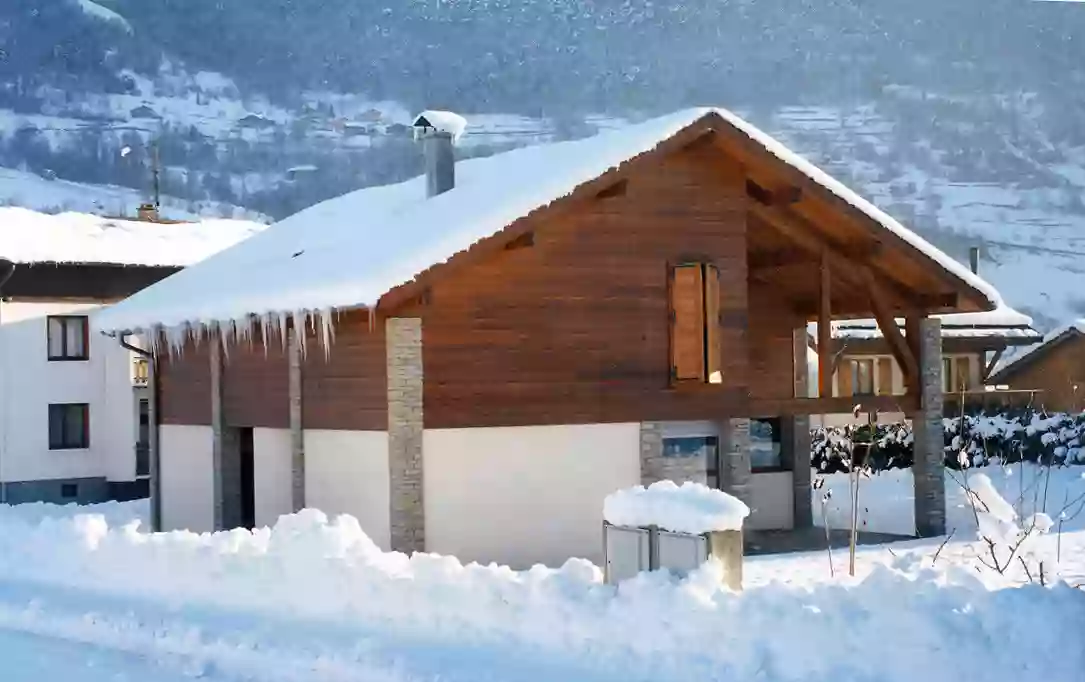 Chalet Pierre & bois: location grand chalet de vacances à la montagne près de Valmorel, Tarentaise