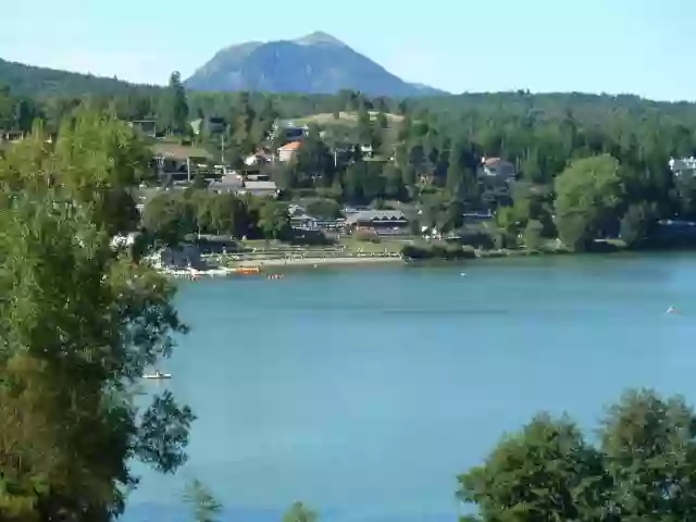 Location saisonnière : Au Bout du Lac - Aydat