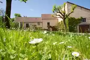 LA MAISON DES ABEILLES, Chambres et Table d'hôtes