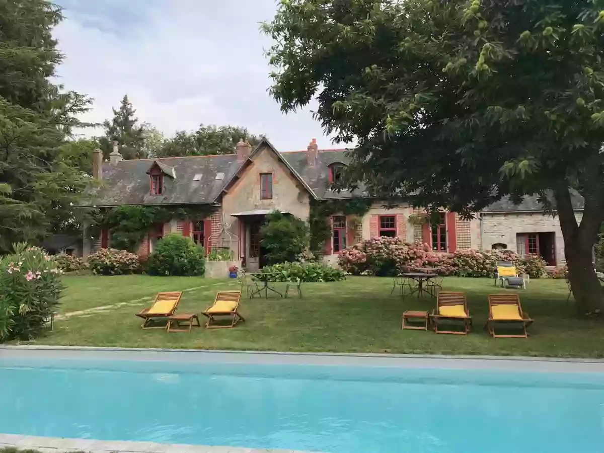 Petit Manoir De Kériolet: Gîte et Chambre d'hôtes avec piscine dans le Finistère, en bord de mer, proche Quimper, Bretagne