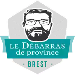 Le débarras de province