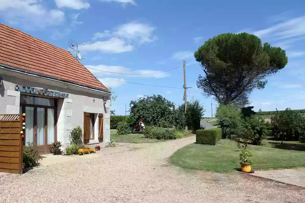 Gîte de La Huaudière : Gîte avec piscine au calme au cœur de la Touraine Indre-et-Loire