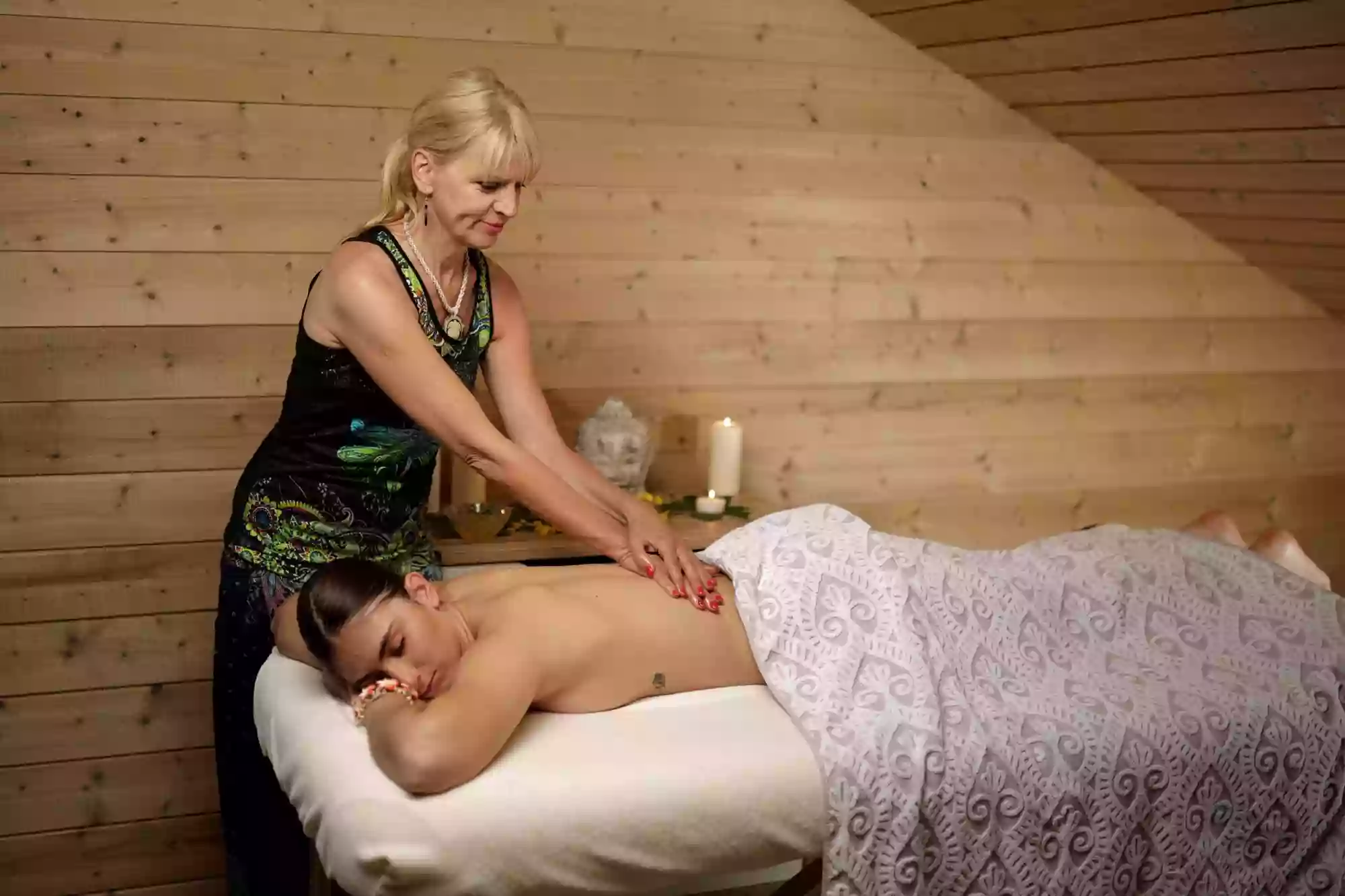 Aya massage Vosges