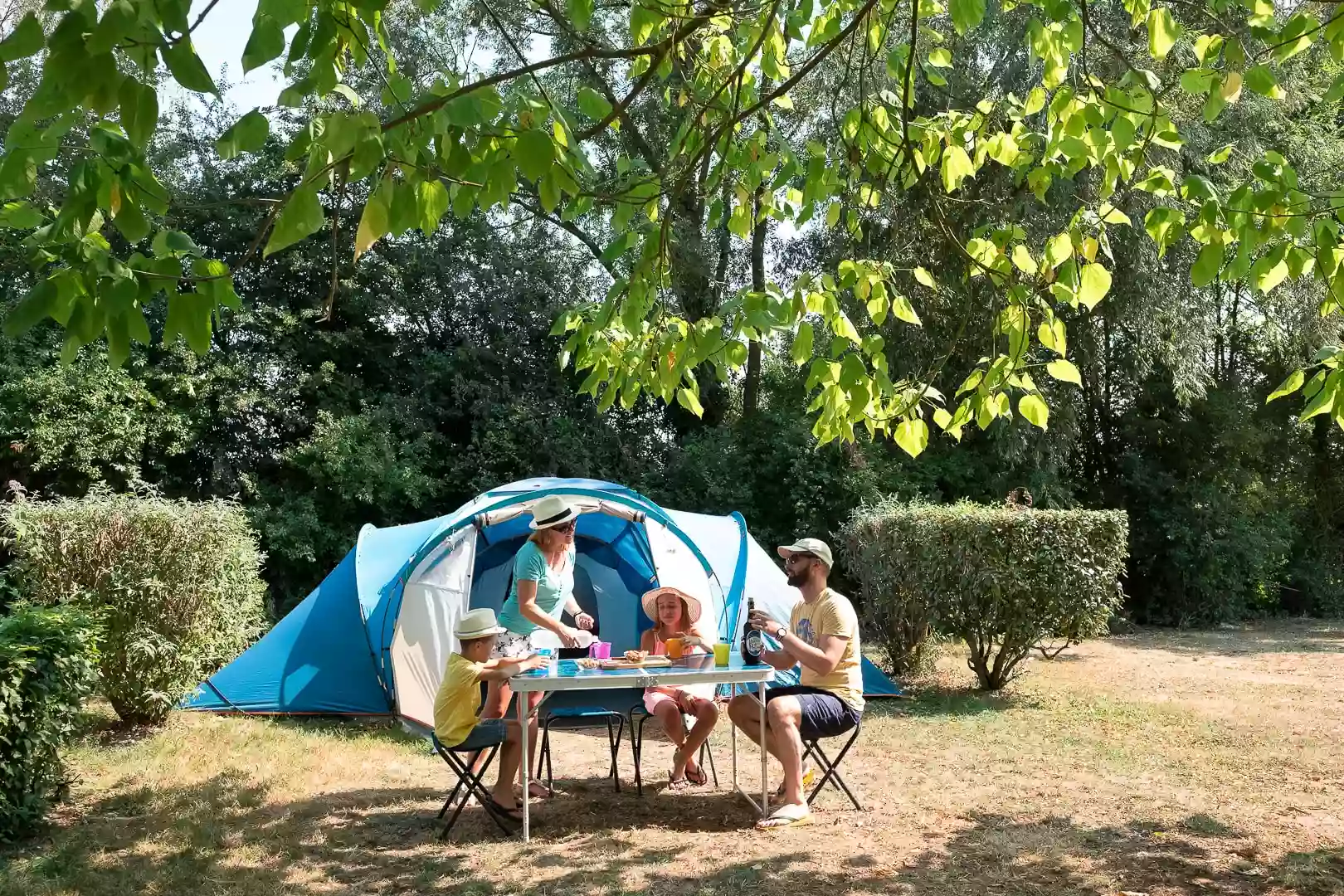 Camping du Port de Plaisance - Péronne (Somme - Picardie - France)