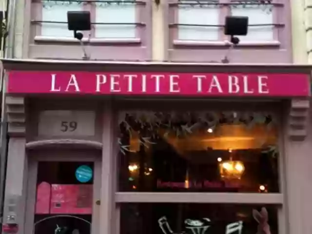 La Petite Table