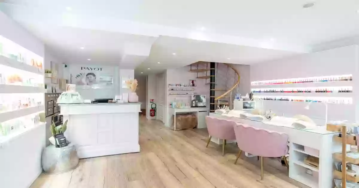 Studio M - Maison De Beauté