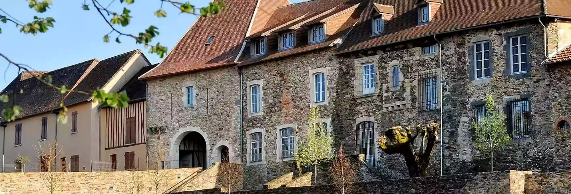 Brit Hotel Confort - La Tour Blanche