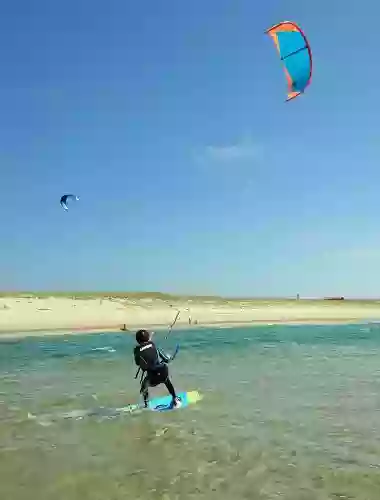 KiteLand - École de Kitesurf - Landez