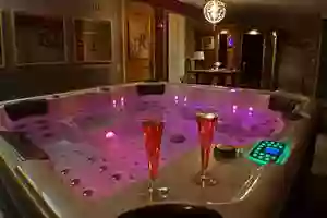 Les Instants Volés - Chambres jacuzzi privatif