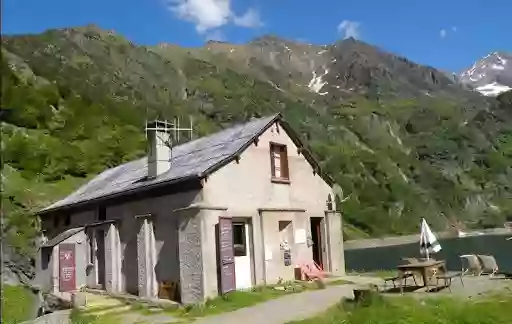 Refuge du Lac d'Oô