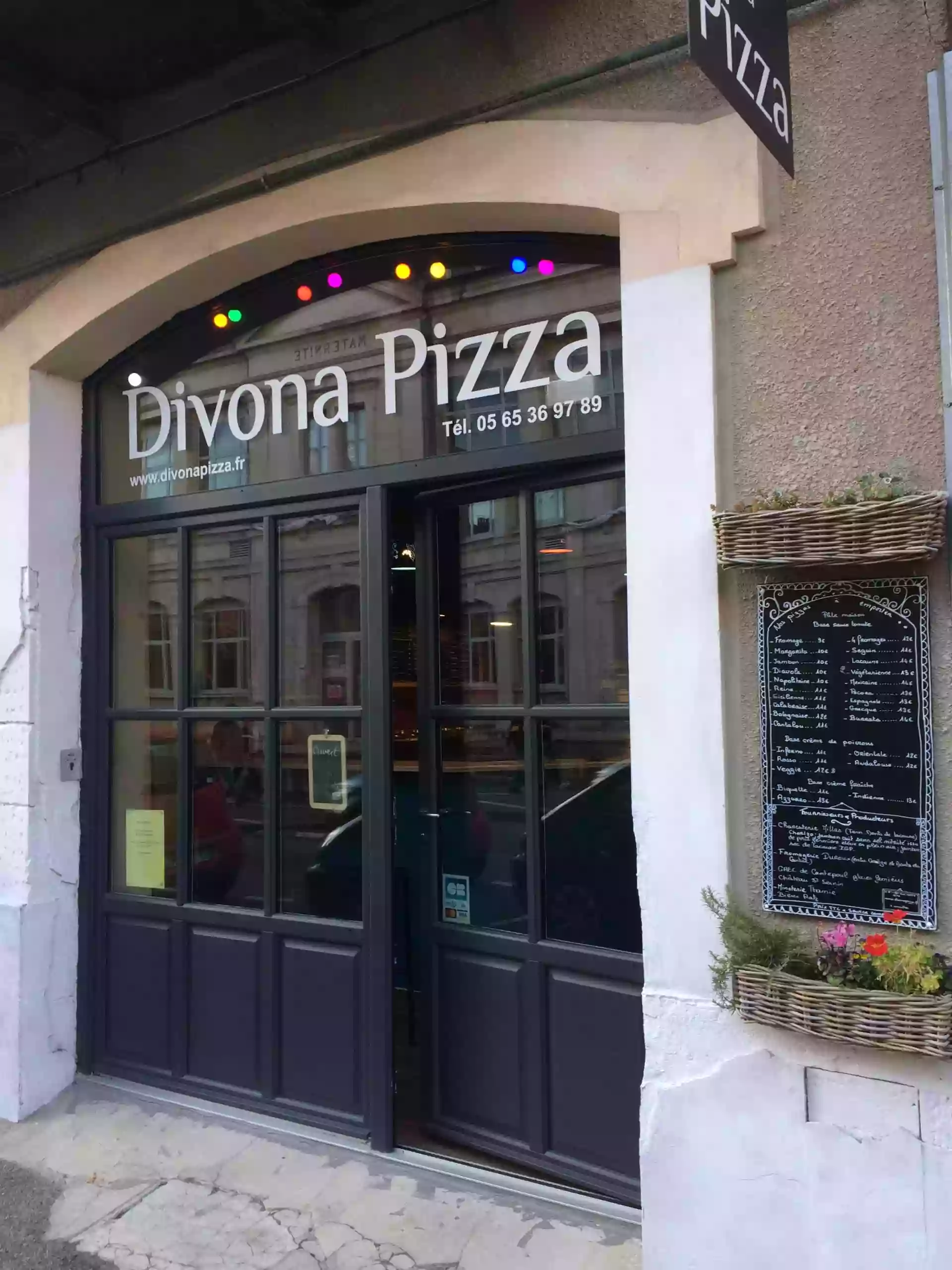 Divona Pizza Lalbenque