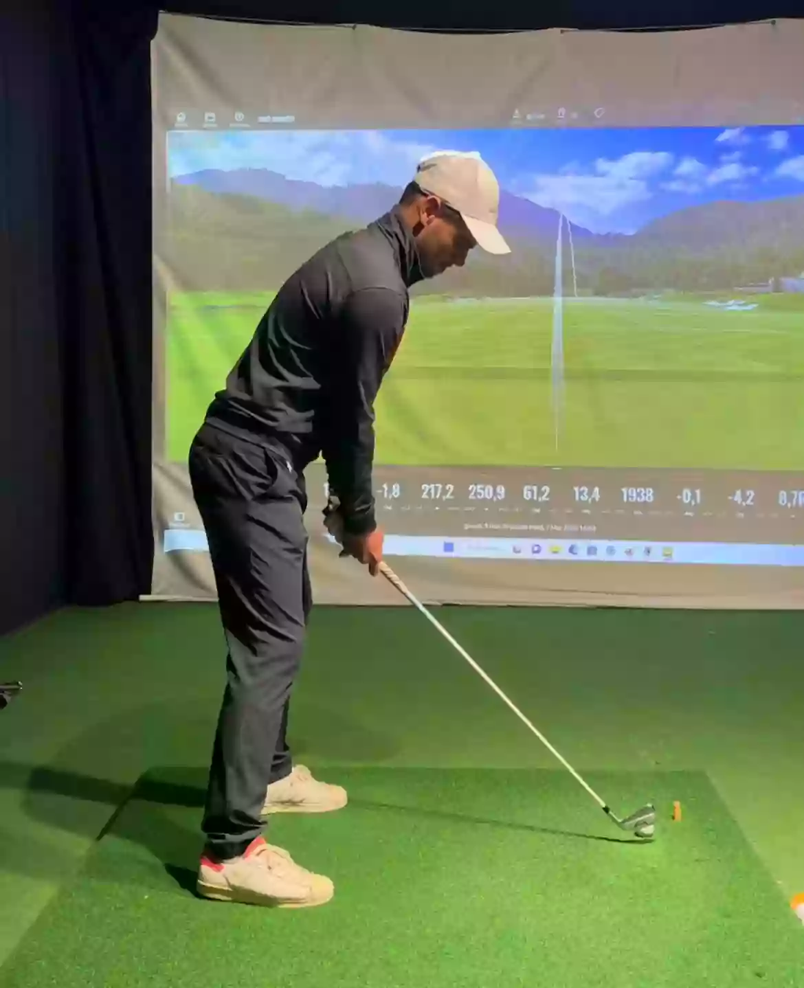 LMG GOLF INDOOR