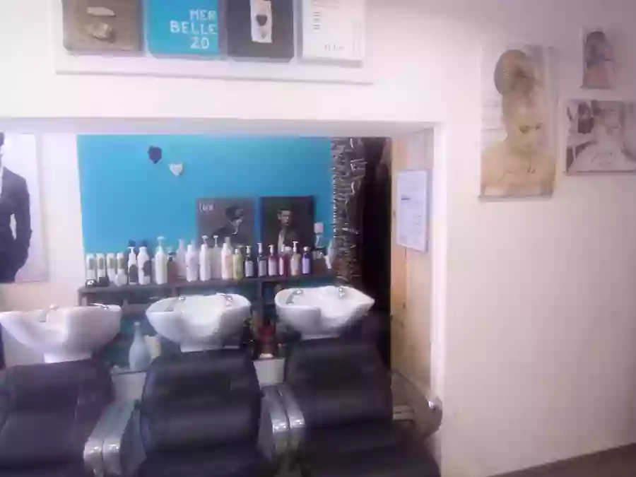 L'Atelier Intermède - Coiffeur Cheval Blanc