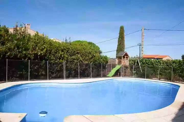 Maison Roxane location pour 10 personnes piscine