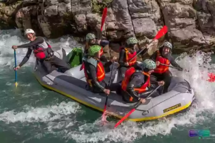 Rafting Verdon: VERDON XP & The Funny Helmets