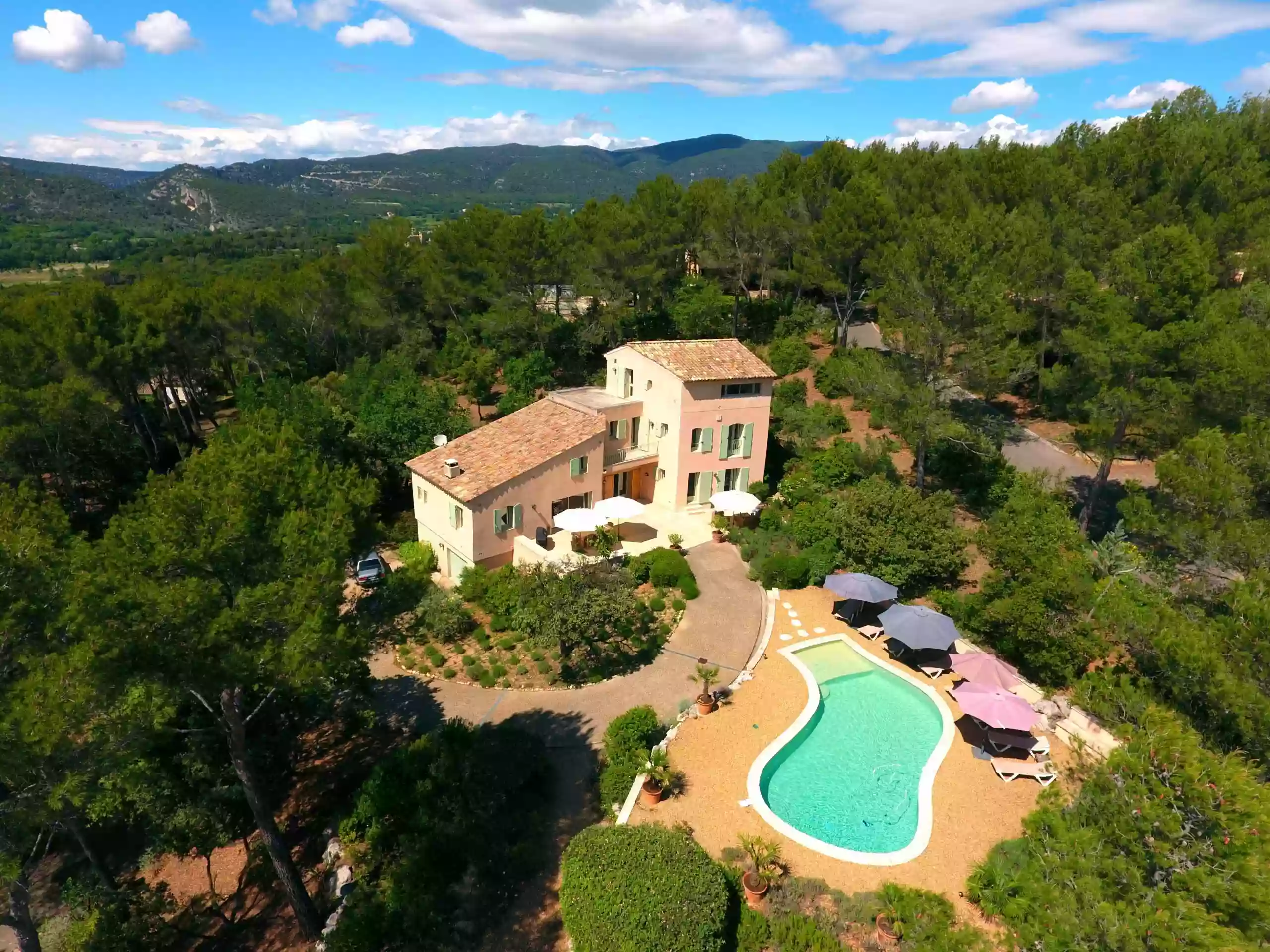 Maison de vacances Les Magnanarelles à Lourmarin, villa rental