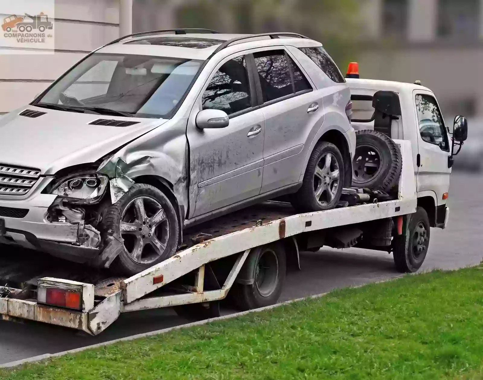 Les Compagnons des Véhicules | Services généraux automobile | Épaviste Agréé | Remorquage | Dépannage